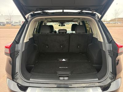 2024 Nissan Rogue - Photo 17