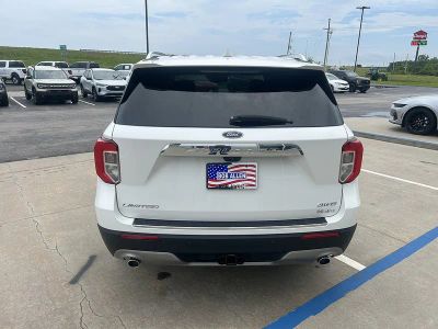 2024 Ford Explorer — rear three-quarter view