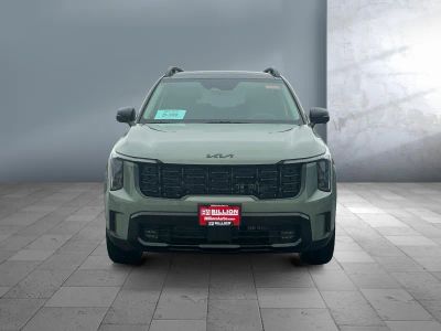 2026 Kia Sorento — side profile view
