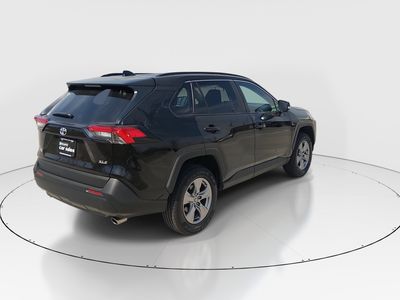 2024 Toyota RAV4 - Photo 7