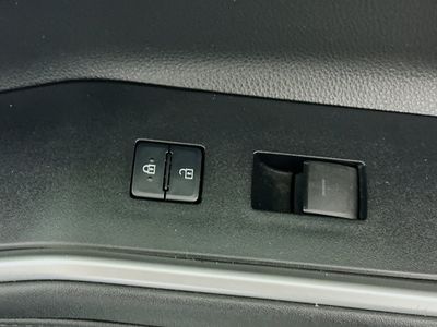 2021 Toyota Highlander - Photo 29