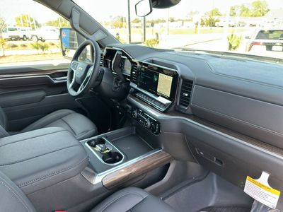 2026 Chevrolet Silverado 2500 HD — photo 24 view