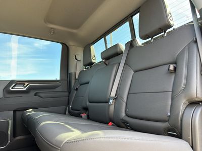 2026 Chevrolet Silverado 2500 HD — photo 18 view