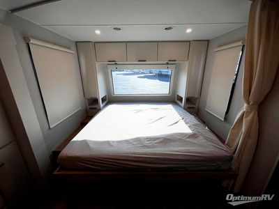 2026 Winnebago Thrive - Photo 9