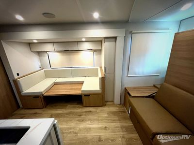 2026 Winnebago Thrive - Photo 4