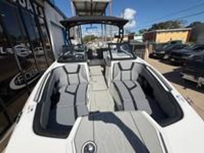 2026 Yamaha 255 XE - Photo 6