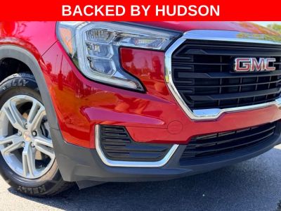 2022 GMC Terrain - Photo 3