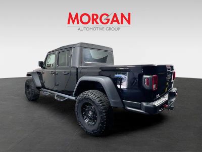 2022 Jeep Gladiator — detail view