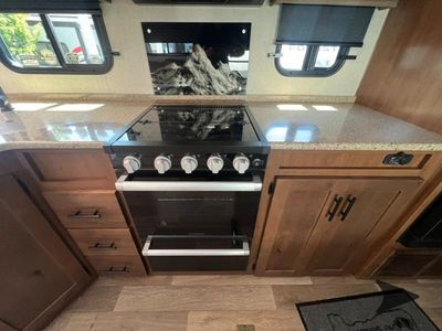 2025 Outdoors RV Timber Ridge - Photo 11