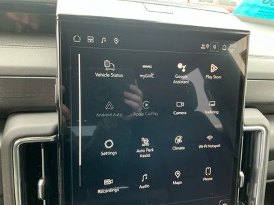2026 GMC Yukon XL — photo 12 view