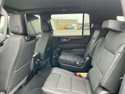 2026 GMC Yukon XL — photo 17 view