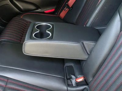 2023 Genesis G70 - Photo 11
