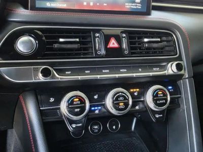 2023 Genesis G70 - Photo 21