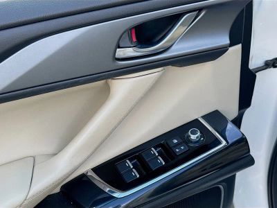2018 Mazda CX-9 — photo 23 view