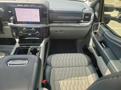 2024 Ford Super Duty F-250 SRW — photo 14 view