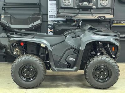 2026 Can-Am Outlander DPS 700 - Photo 7