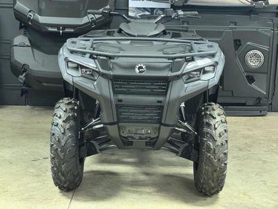 2026 Can-Am Outlander DPS 700 - Photo 1