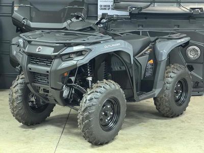 2026 Can-Am Outlander DPS 700 - Photo 3