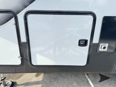 2020 Dutchmen RV Voltage - Photo 11