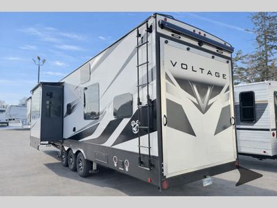 2020 Dutchmen RV Voltage - Photo 13