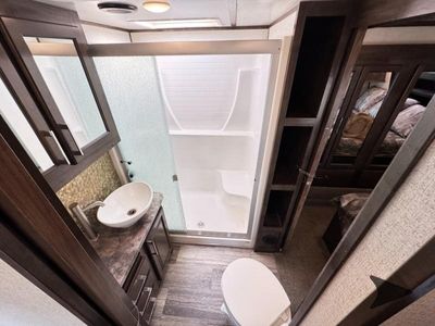 2020 Dutchmen RV Voltage - Photo 32