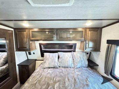 2020 Dutchmen RV Voltage - Photo 23