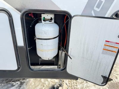 2020 Dutchmen RV Voltage - Photo 20
