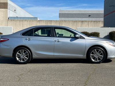 2015 Toyota Camry - Photo 6