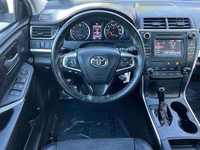 2015 Toyota Camry - Photo 14