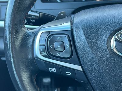 2015 Toyota Camry - Photo 23