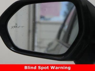 2025 Toyota Camry FWD - Photo 20