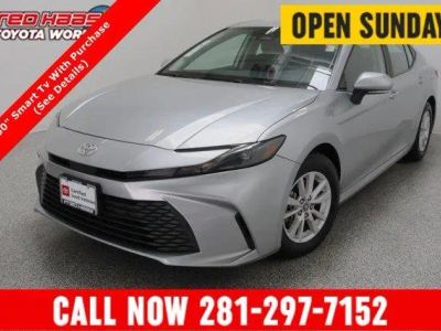2025 Toyota Camry FWD - Photo 1