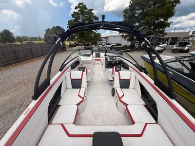2016 Scarab 255 Impulse Wake Edition - Photo 4