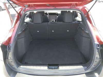 2025 Nissan Kicks - Photo 11