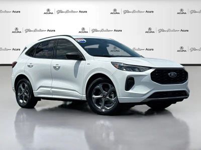 2023 Ford Escape — side profile view