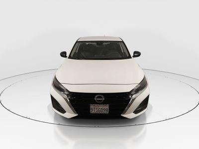 2025 Nissan Altima — side profile view