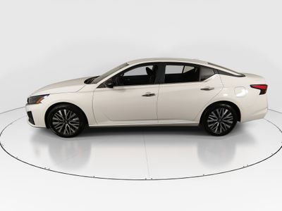 2025 Nissan Altima — interior view