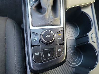 2025 Kia Sportage - Photo 24