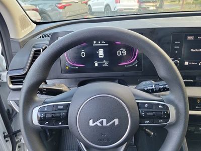 2025 Kia Sportage - Photo 18