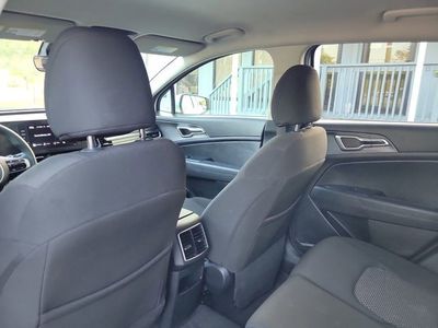 2025 Kia Sportage - Photo 27