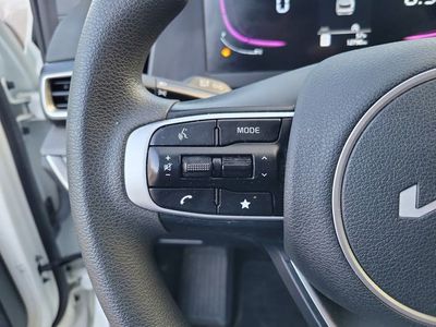 2025 Kia Sportage - Photo 16