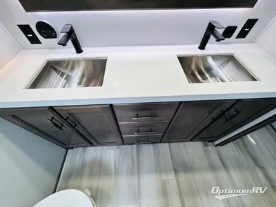 2025 Grand Design Solitude - Photo 25