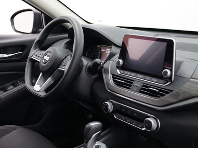 2025 Nissan Altima - Photo 37