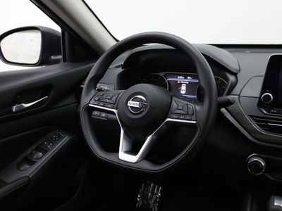 2025 Nissan Altima - Photo 30