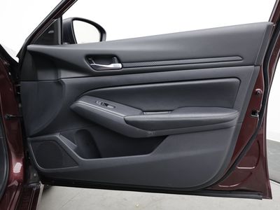2025 Nissan Altima - Photo 36
