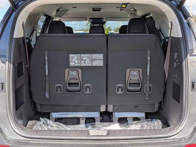 2026 Kia Carnival — photo 13 view