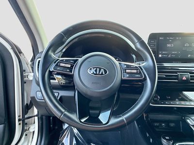 2021 Kia Seltos - Photo 36