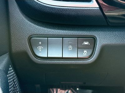 2021 Kia Seltos - Photo 32