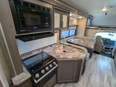 2024 Thor Motor Coach Four Winds - Photo 17