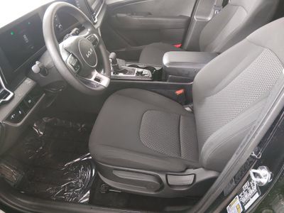 2025 Kia Sportage - Photo 18